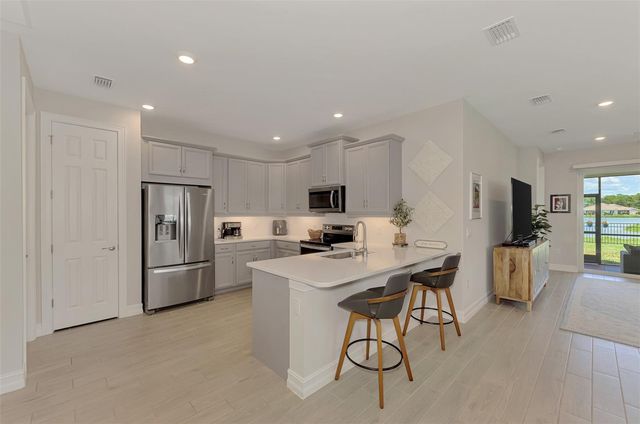 329 IBIZA LOOP, Venice, FL 34292