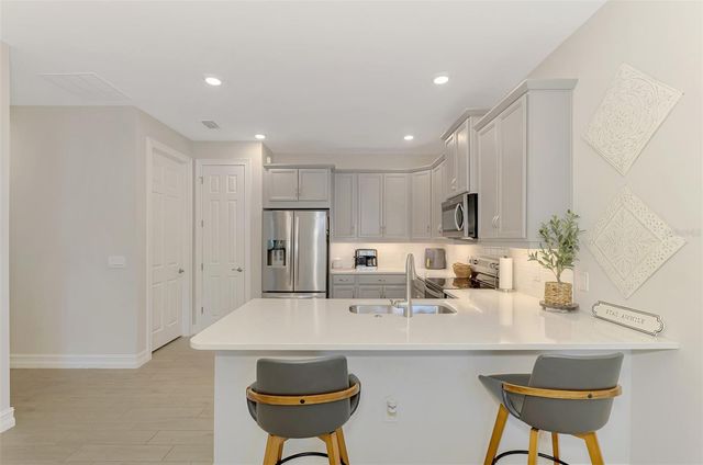 329 IBIZA LOOP, Venice, FL 34292