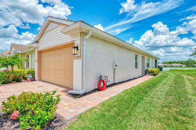 329 IBIZA LOOP, Venice, FL 34292