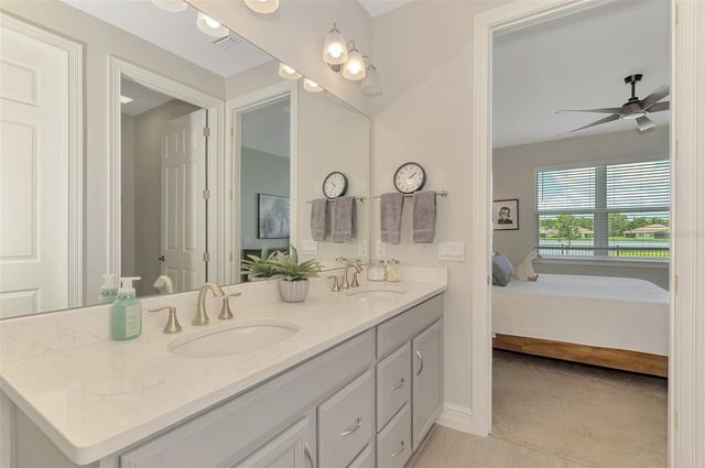 329 IBIZA LOOP, Venice, FL 34292