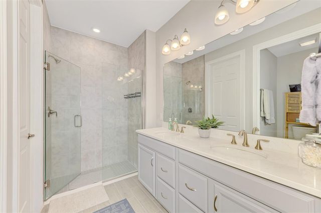 329 IBIZA LOOP, Venice, FL 34292