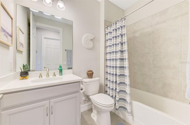 329 IBIZA LOOP, Venice, FL 34292