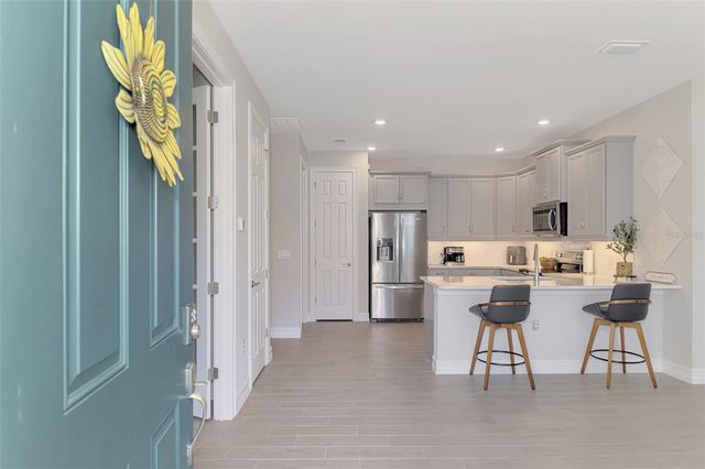 329 IBIZA LOOP, Venice, FL 34292