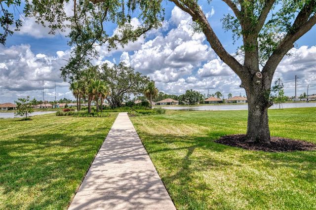 329 IBIZA LOOP, Venice, FL 34292