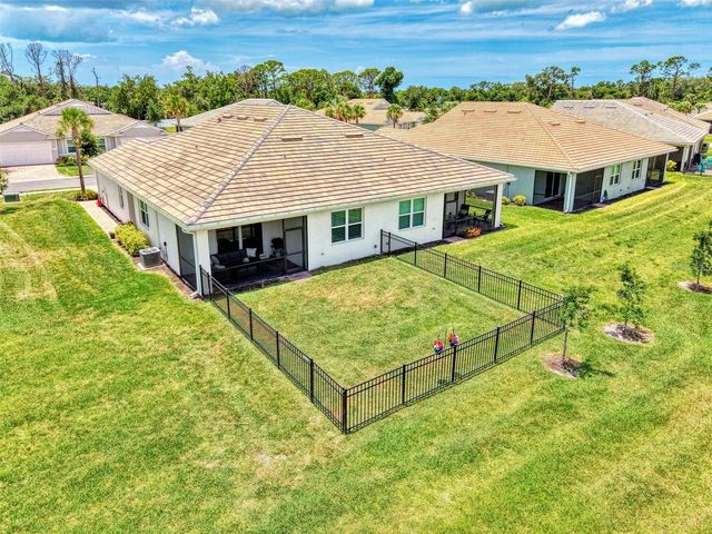 329 IBIZA LOOP, Venice, FL 34292