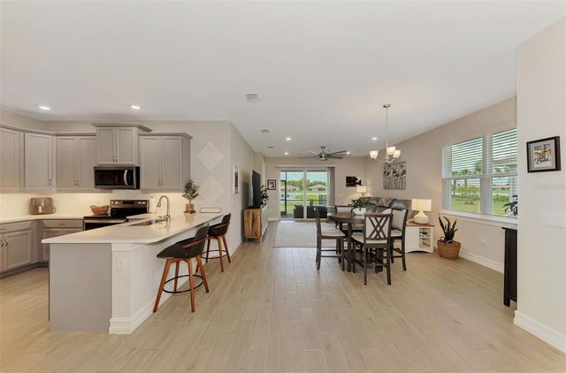 329 IBIZA LOOP, Venice, FL 34292