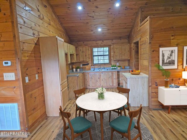 2560 Goose Gap Rd, Sevierville, TN 37876