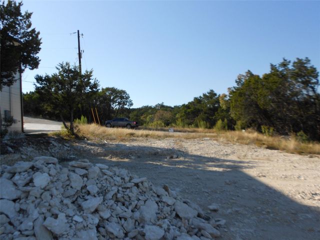 8305 Tombstone CV, Lago Vista, TX 78645