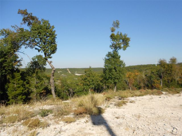 8305 Tombstone CV, Lago Vista, TX 78645