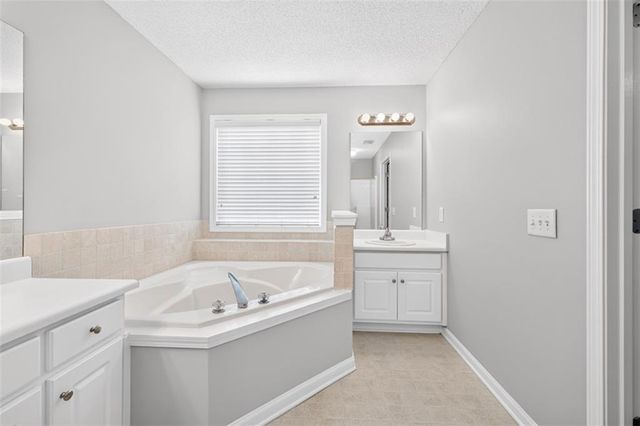 25 Persimmon Drive, Jefferson, GA 30549