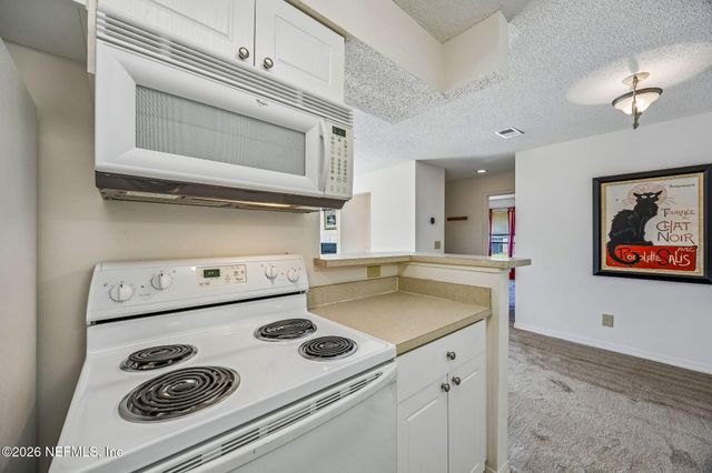 10200 BELLE RIVE Boulevard 118, Jacksonville, FL 32256