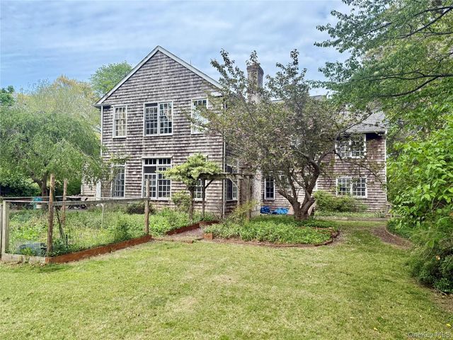 133 Seaman Avenue, Bayport, NY 11705