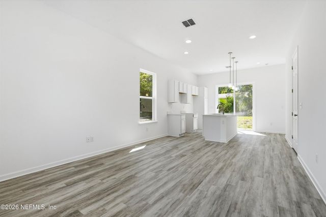 863 W 6TH Street, St. Augustine, FL 32084