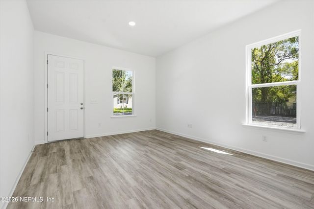 863 W 6TH Street, St. Augustine, FL 32084