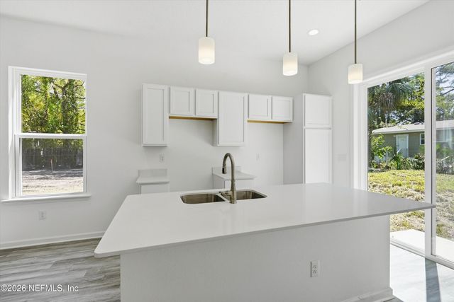863 W 6TH Street, St. Augustine, FL 32084