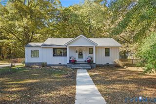 509 Chapman St, Ashland, VA 23005