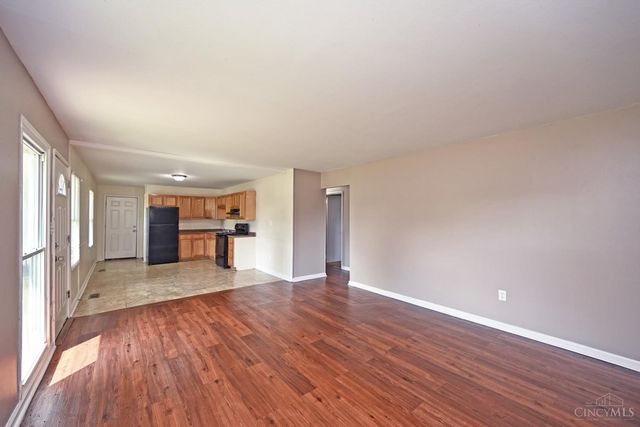 2702 Niagara Street, Cincinnati, OH 45251