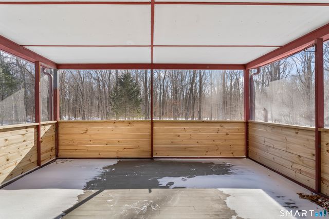 17 Champlain Drive, Old Lyme, CT 06371