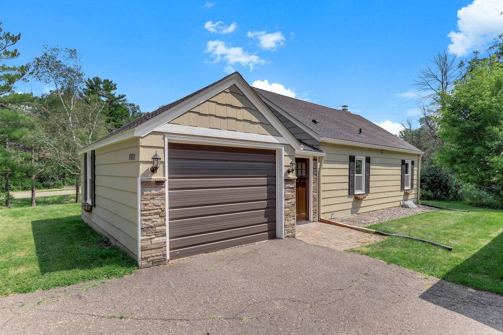1922 Oakland Road, Minnetonka, MN 55305 — photo 5