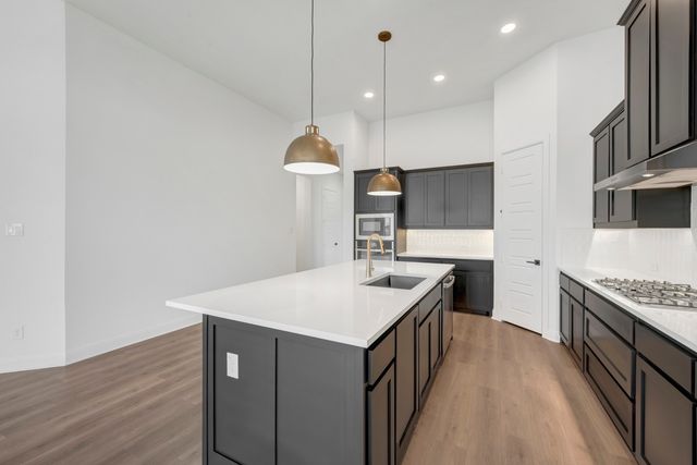 8712 Chestnut Lane, Justin, TX 76247