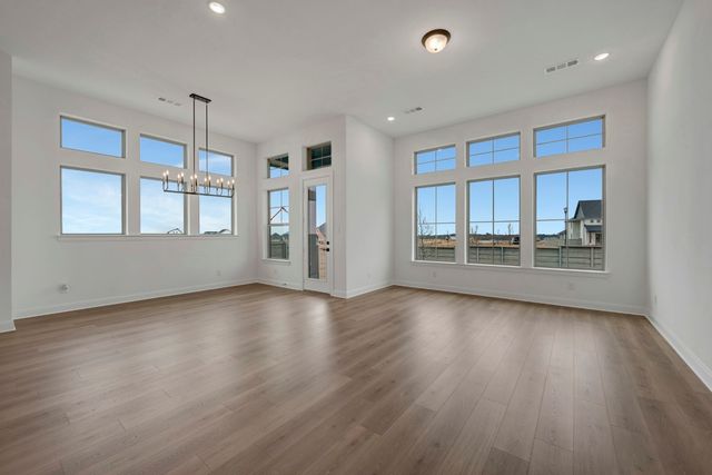 8712 Chestnut Lane, Justin, TX 76247