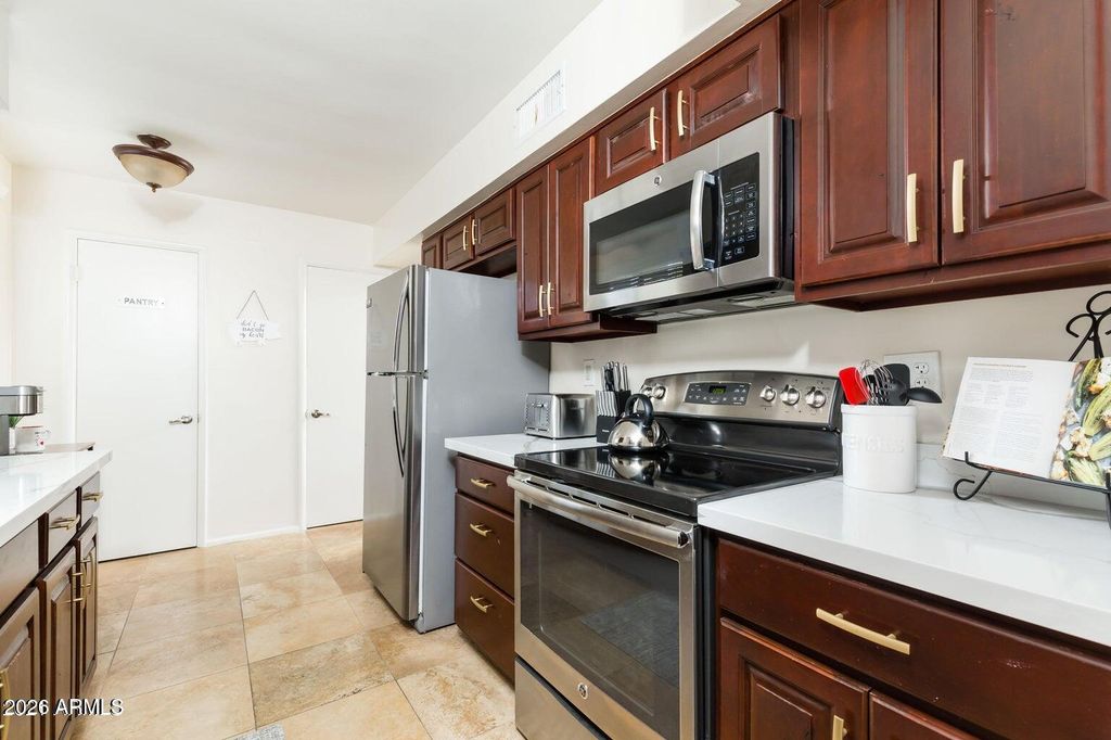 3242 E CAMELBACK Road 104, Phoenix, AZ 85018 — photo 3