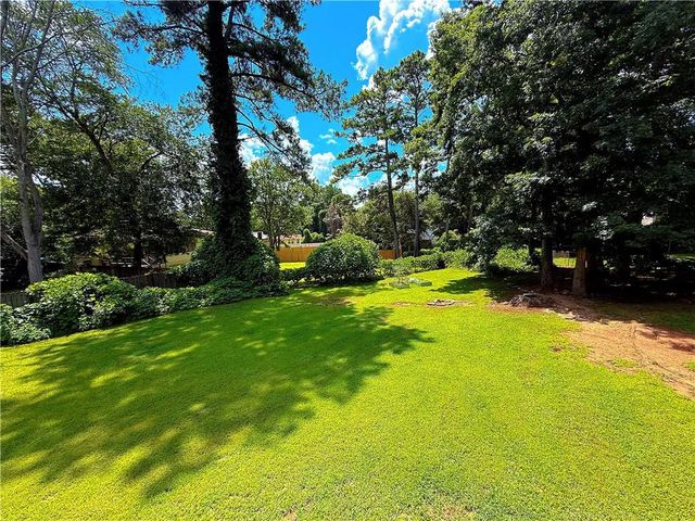 128 Mark Lane, Smyrna, GA 30082