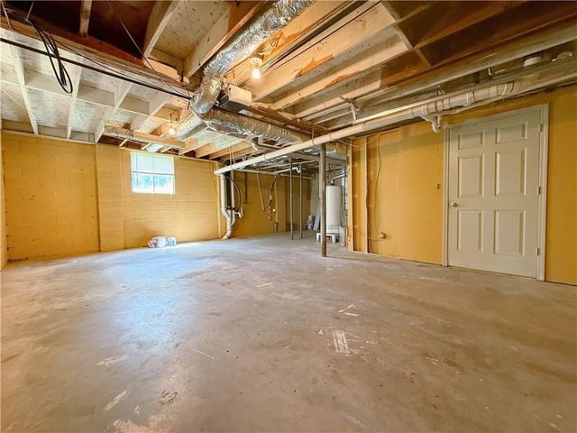 128 Mark Lane, Smyrna, GA 30082