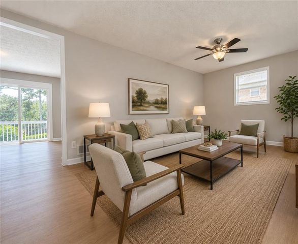 128 Mark Lane, Smyrna, GA 30082