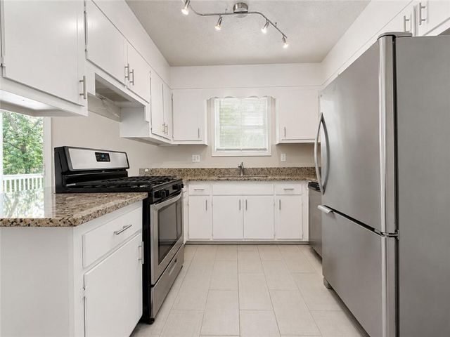 128 Mark Lane, Smyrna, GA 30082
