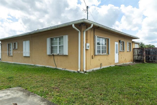 4151 SW 112th Ct, Miami, FL 33165