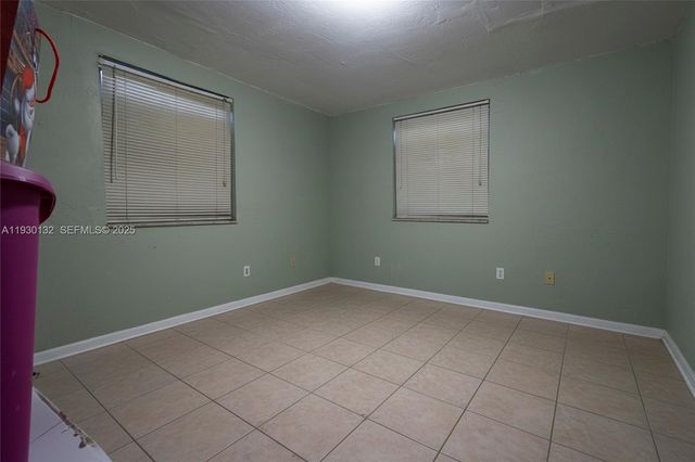 4151 SW 112th Ct, Miami, FL 33165