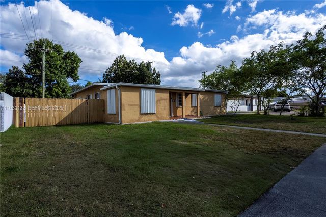 4151 SW 112th Ct, Miami, FL 33165