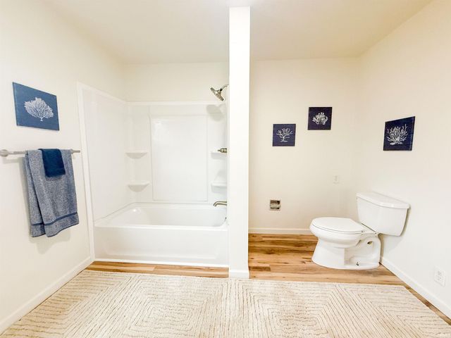 58300 Pear Road, South Bend, IN 46619