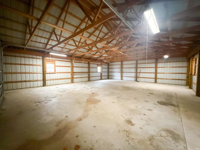 58300 Pear Road, South Bend, IN 46619