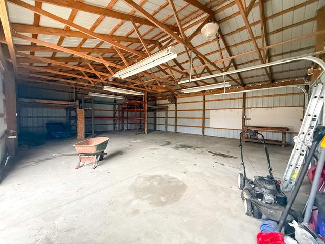 58300 Pear Road, South Bend, IN 46619