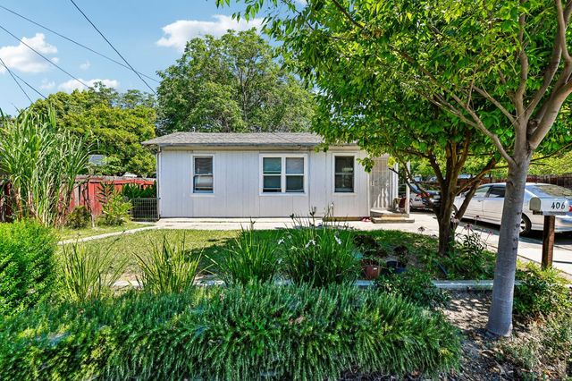 406 F St, West Sacramento, CA 95605