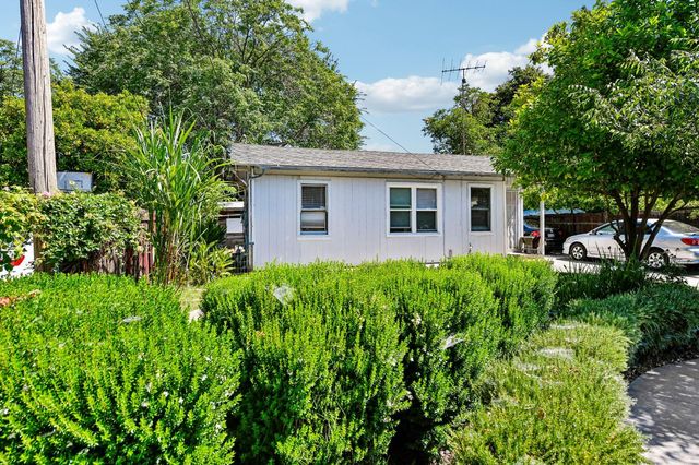 406 F St, West Sacramento, CA 95605