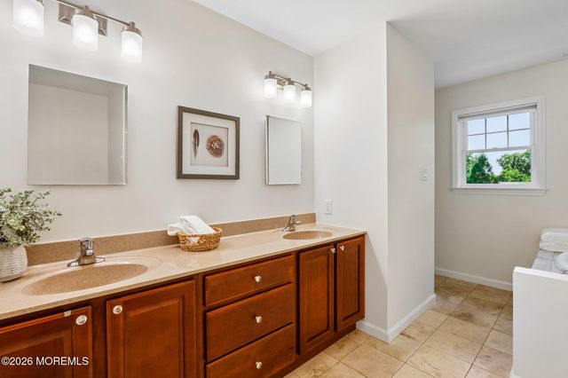 46 Powell Avenue, Atlantic Highlands, NJ 07716