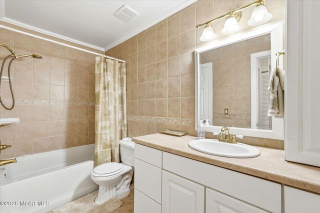 708 Bluebell Drive, Jackson, NJ 08527