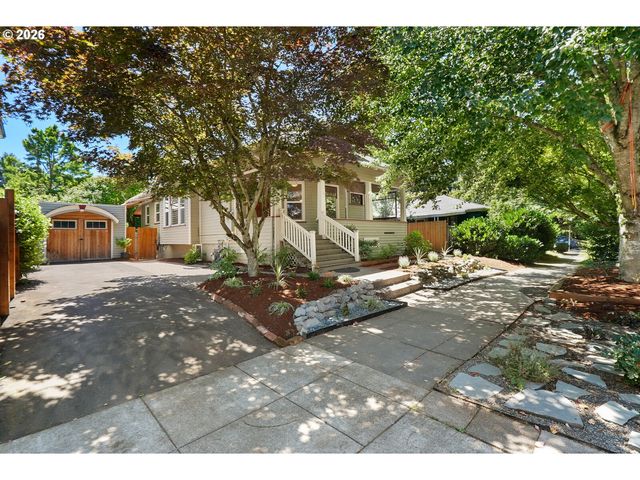 1116 Se TENINO St, Portland, OR 97202