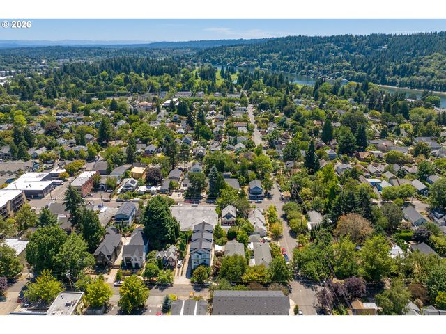 1116 Se TENINO St, Portland, OR 97202