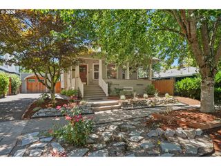 1116 Se TENINO St, Portland, OR 97202