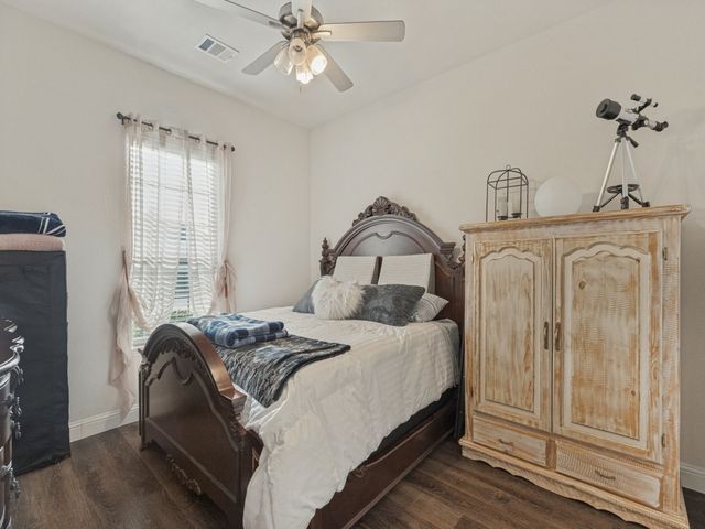 921 Hearthside Way, Mckinney, TX 75071
