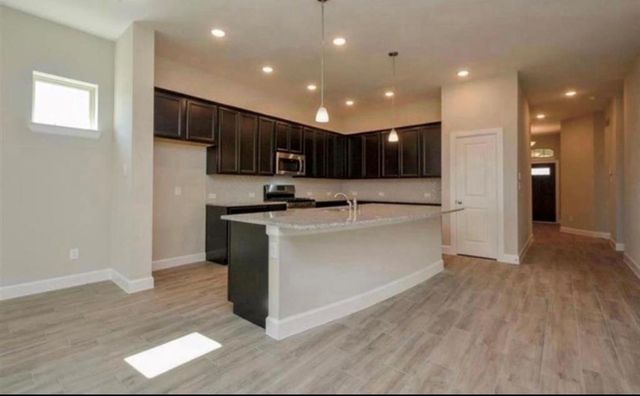 427 Micaela Meadows, Richmond, TX 77406