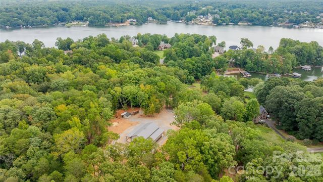 1150 Whispering Winds Drive, Catawba, NC 28609