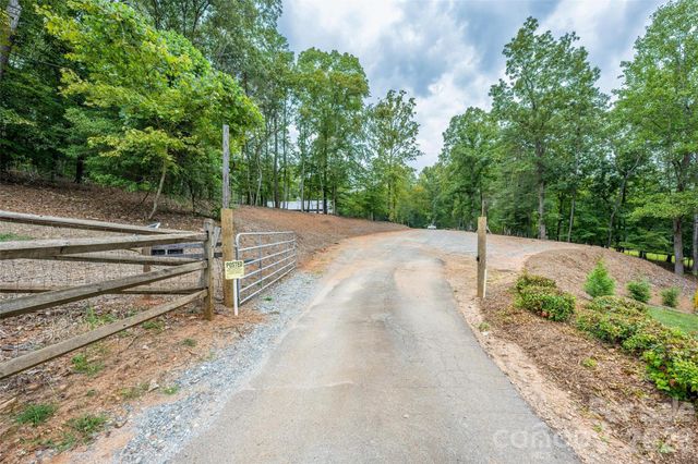 1150 Whispering Winds Drive, Catawba, NC 28609