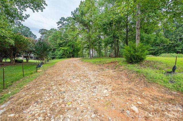 1150 Whispering Winds Drive, Catawba, NC 28609