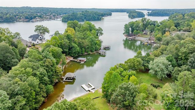 1150 Whispering Winds Drive, Catawba, NC 28609