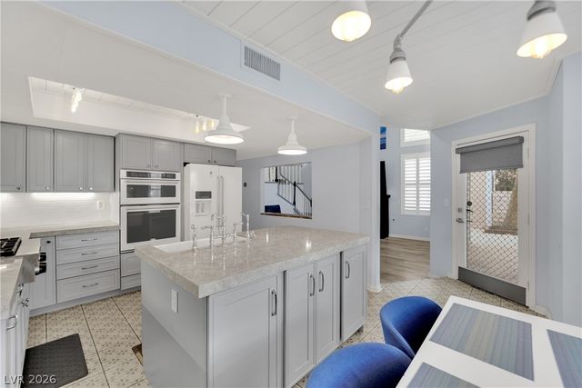 3080 Yankee Clipper Drive, Las Vegas, NV 89117